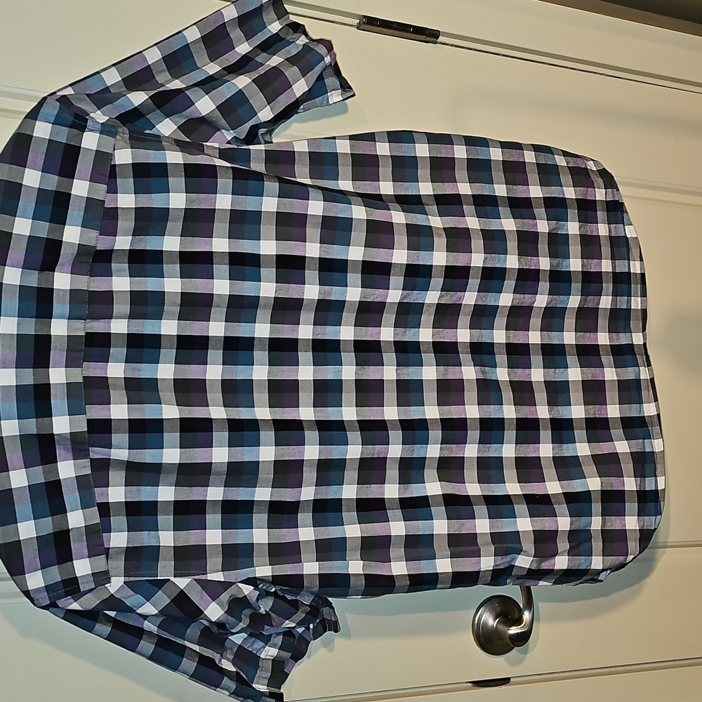 CLAIBORNE- MEN'S SHORT SLEEVED-Casual Button Down Shirt PLAID - Picture 5 of 5